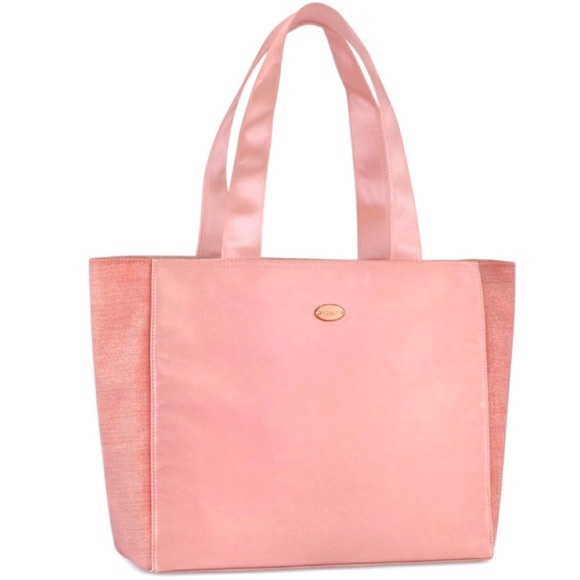 Coach Handbags - NWT Coach tote bag